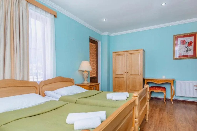 Zweibettzimmer im Lileo Inn in Mestia, Swanetien, Georgien