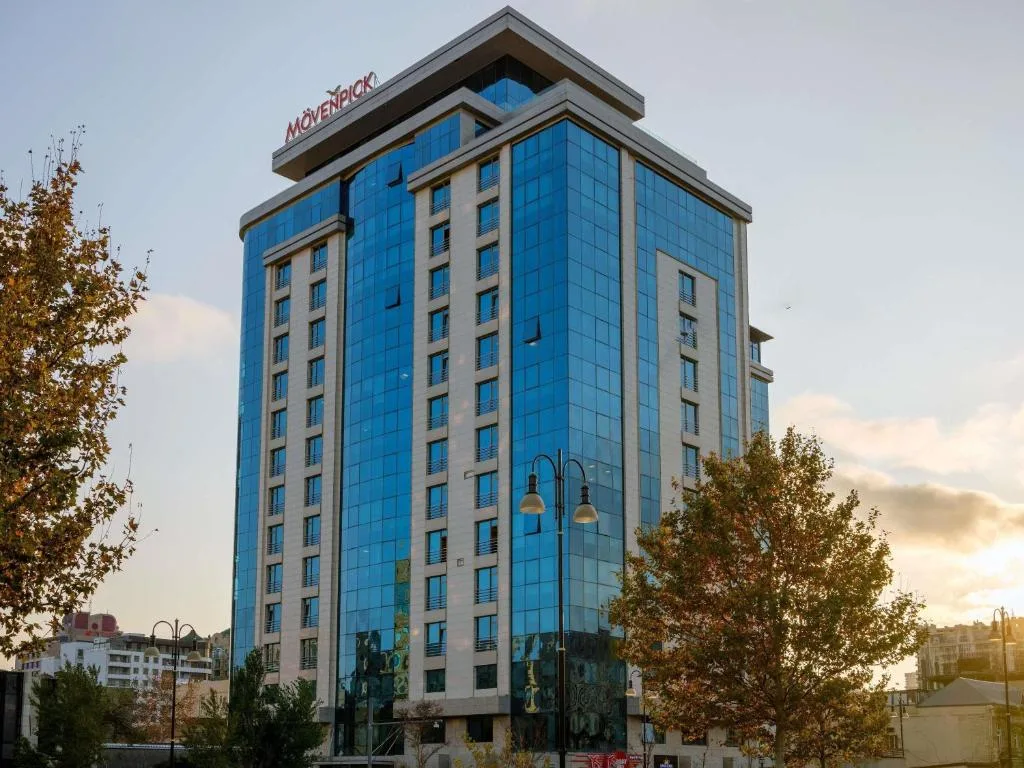 Budynek, Mövenpick Winter Park Baku w Baku, Azerbejdżan