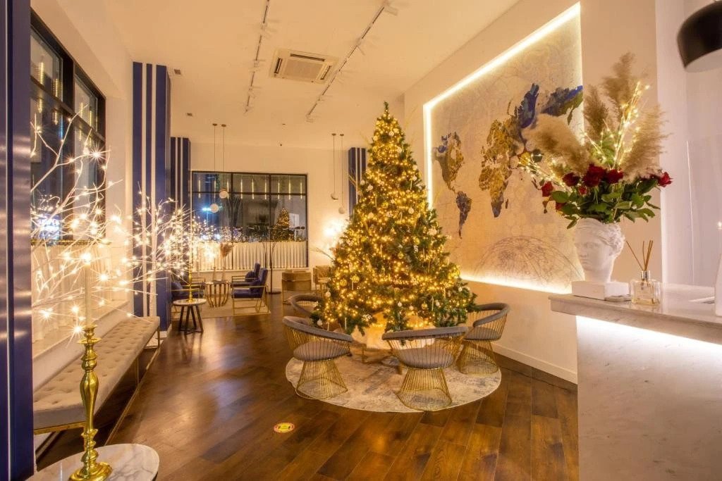Lobby und Empfangsbereich des Newport Hotel Kutaisi